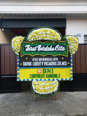 Papan Bunga Duka di Tewah Pupuh